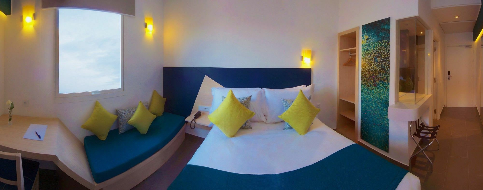 Relax Hotel Kenitra Exterior photo